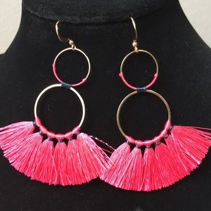NWT Drop Tassel Earrings fuchsia Boho Gold Circle & Barbie Pink, boutique hook